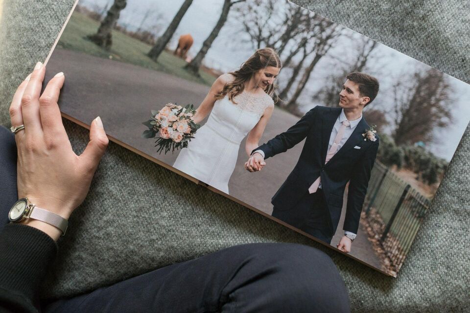 Artifact Uprising Layflat Wedding Album